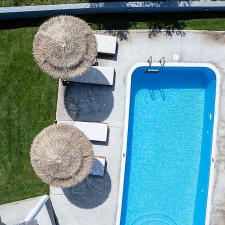 Gramvella Resort Adelianos Kampos Ngoại thất bức ảnh