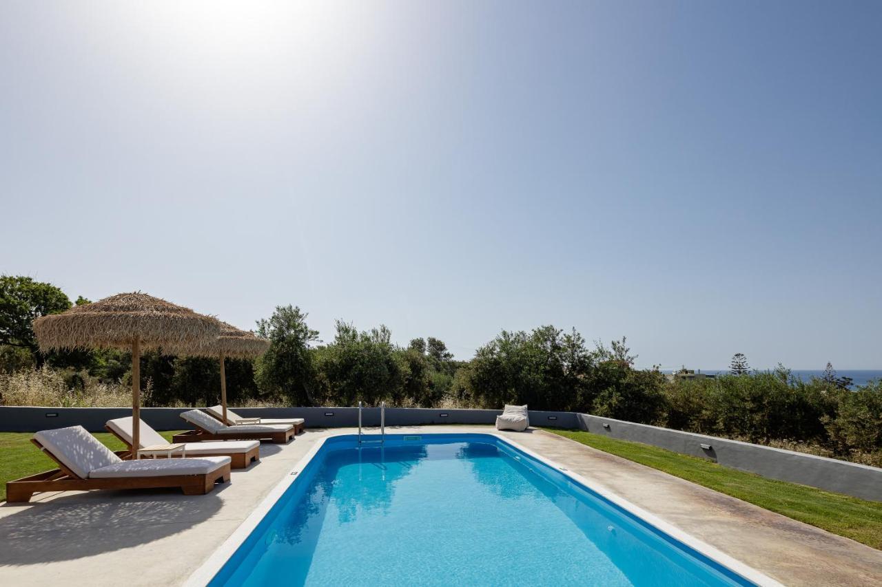 Gramvella Resort Adelianos Kampos Ngoại thất bức ảnh