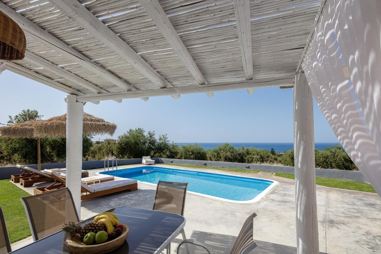 Gramvella Resort Adelianos Kampos Ngoại thất bức ảnh