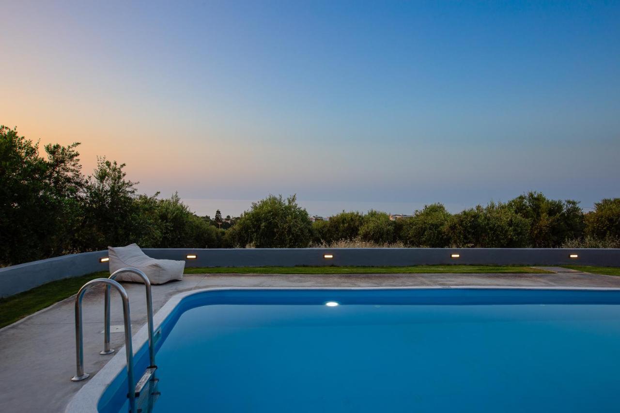 Gramvella Resort Adelianos Kampos Ngoại thất bức ảnh
